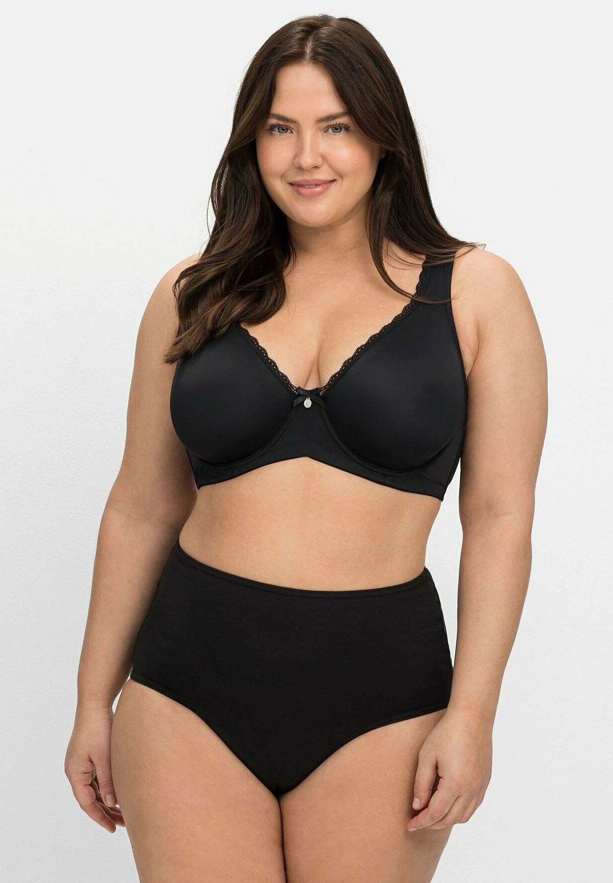 Sheego 2 Pack - Sujetador Con Aros - Schwarz Weiß 1 Sheego 2 Pack - Sujetador Con Aros - Schwarz Weiß