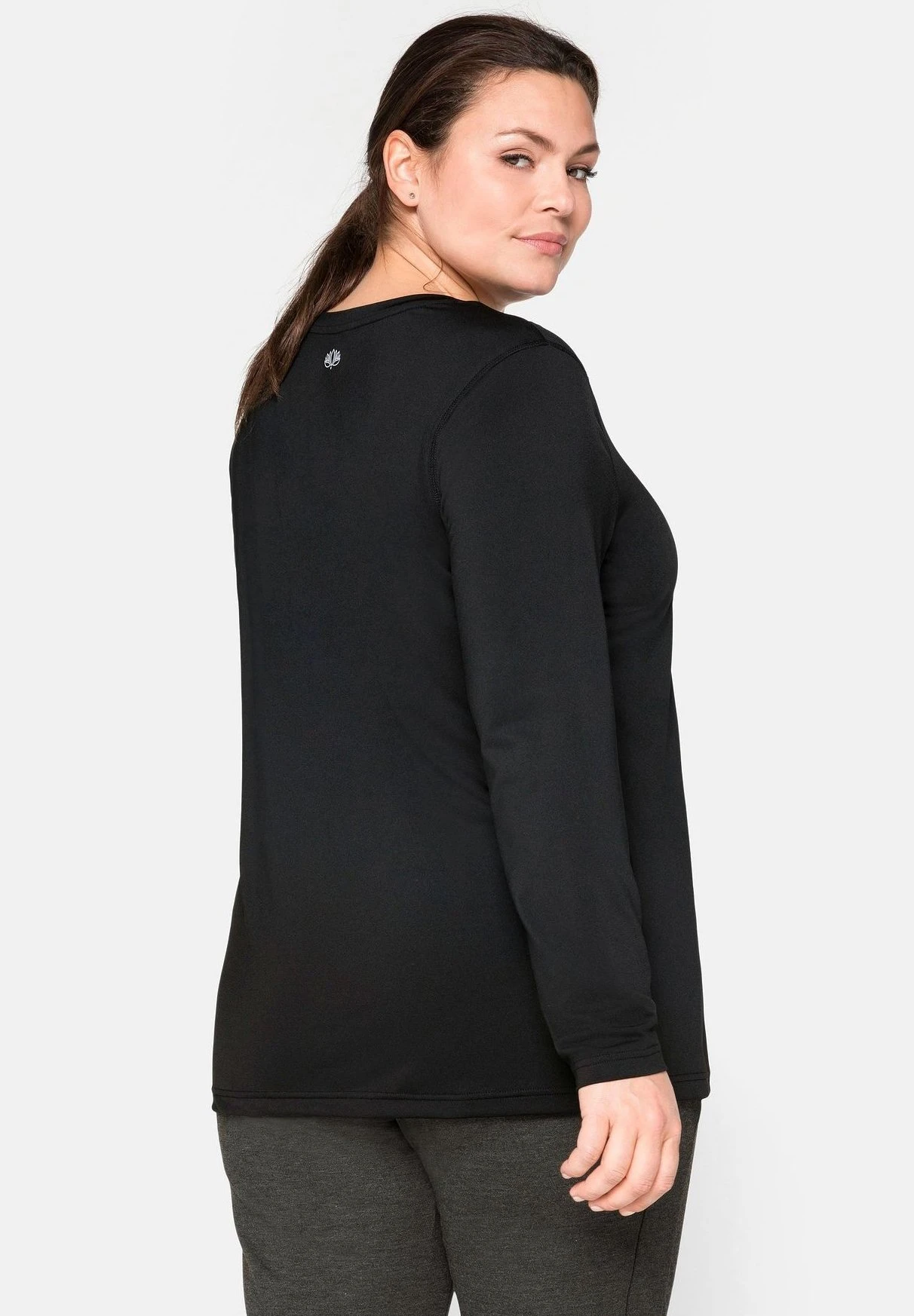 Sheego Camiseta De Manga Larga - Schwarz 3 Sheego Camiseta De Manga Larga - Schwarz - Imagen 3