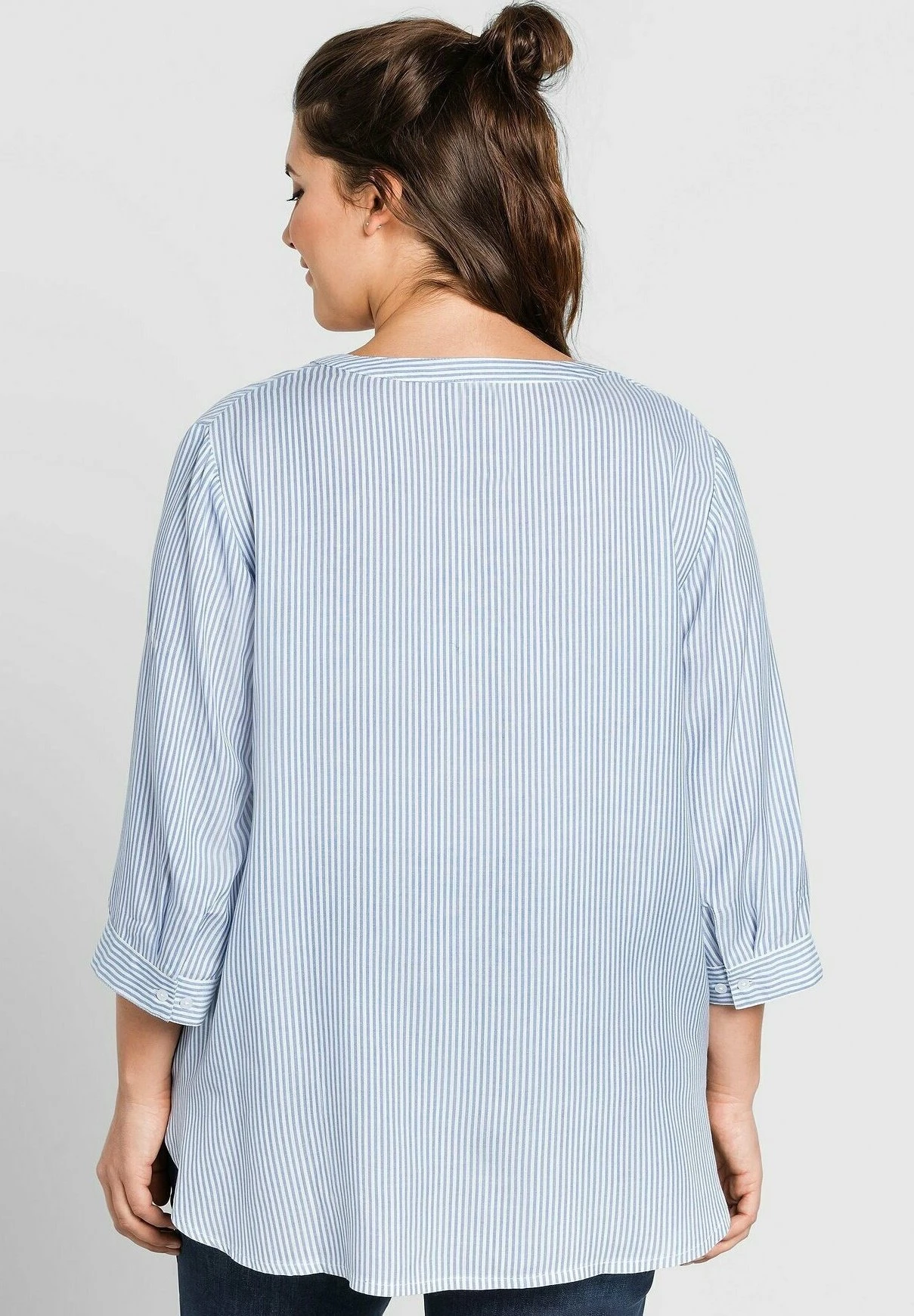 Sheego Túnica - Hellblau Weiß 3 Sheego Túnica - Hellblau Weiß - Imagen 3