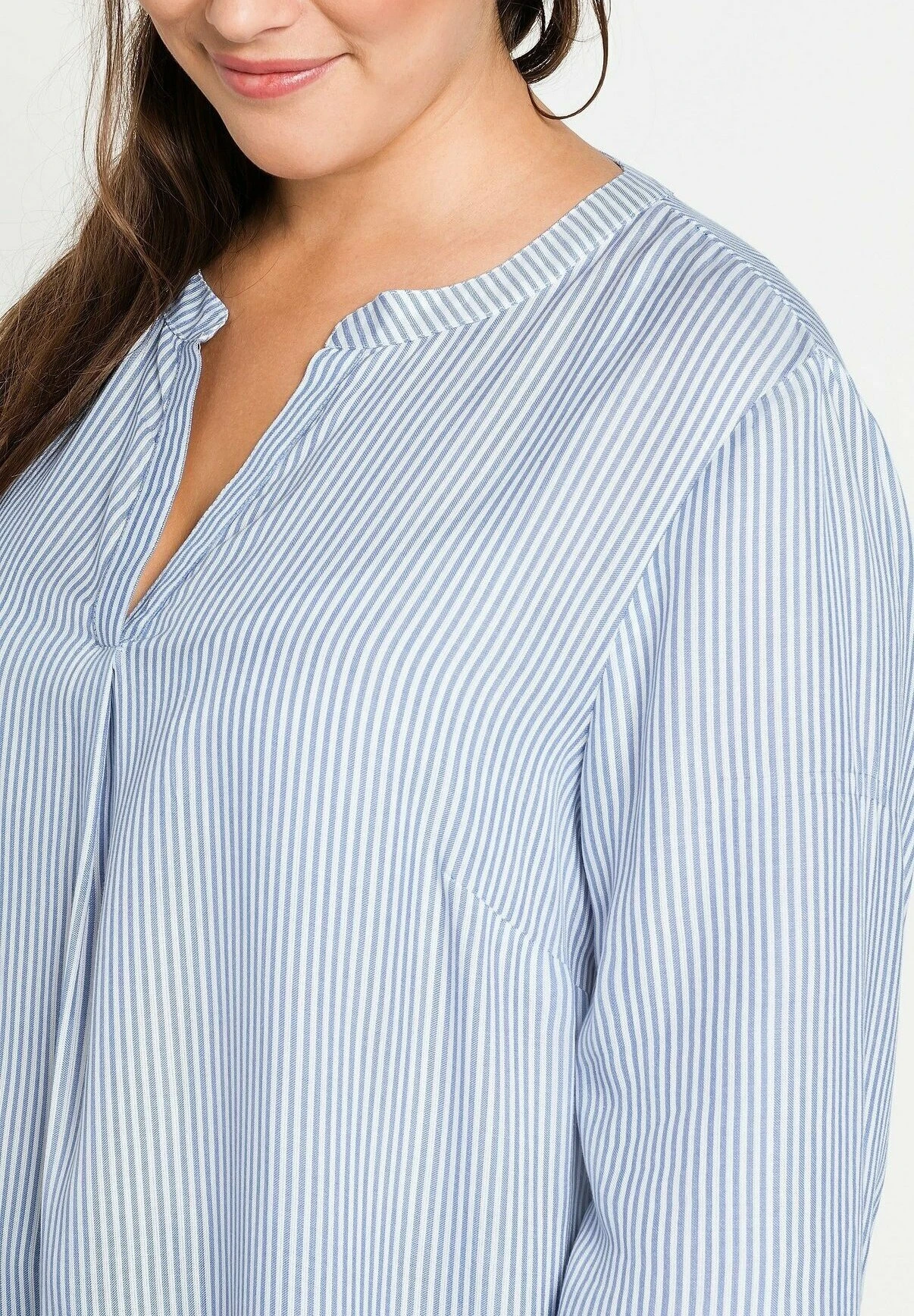 Sheego Túnica - Hellblau Weiß 5 Sheego Túnica - Hellblau Weiß - Imagen 5