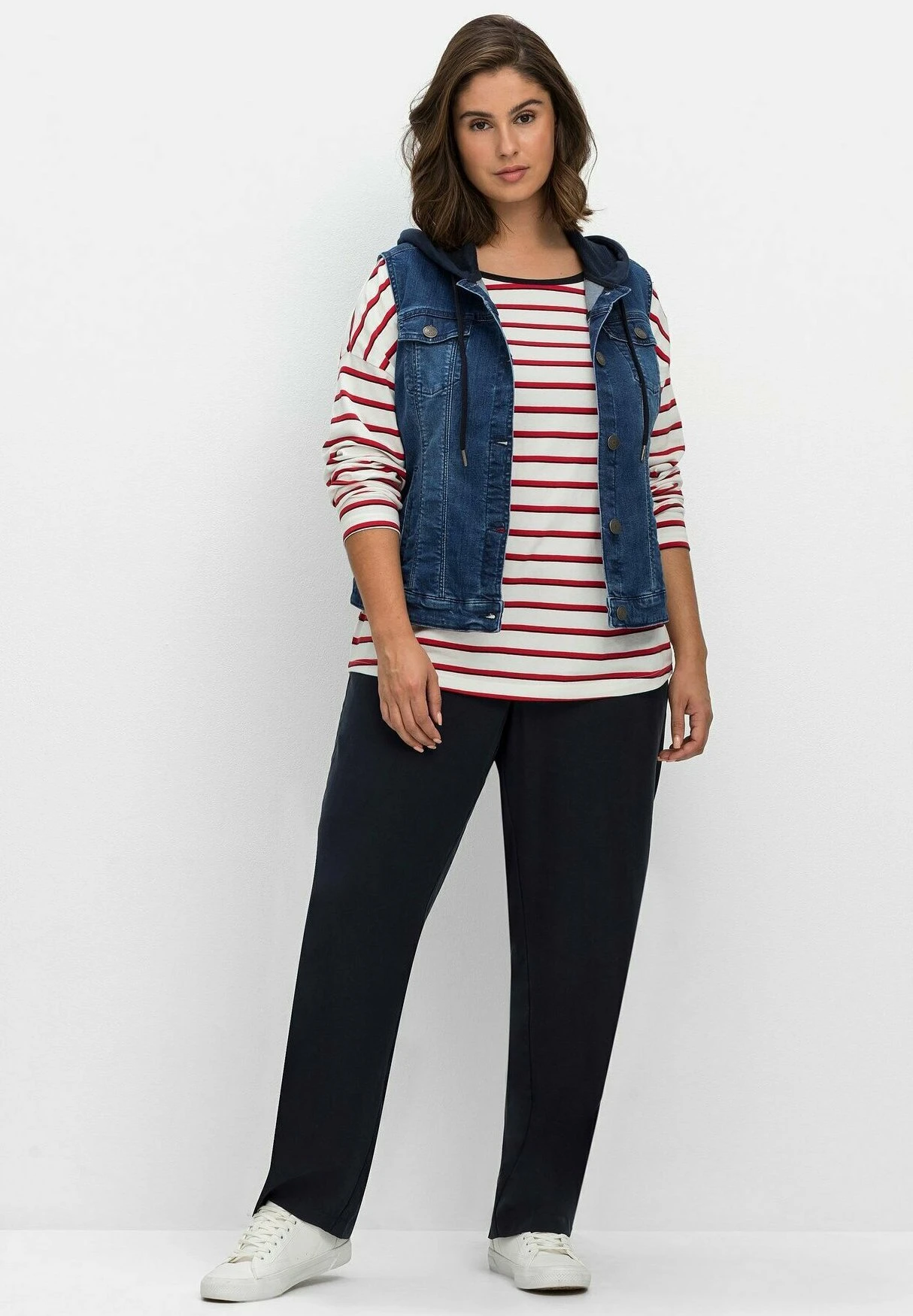 Sheego Chaleco - Blue Denim 2 Sheego Chaleco - Blue Denim - Imagen 2