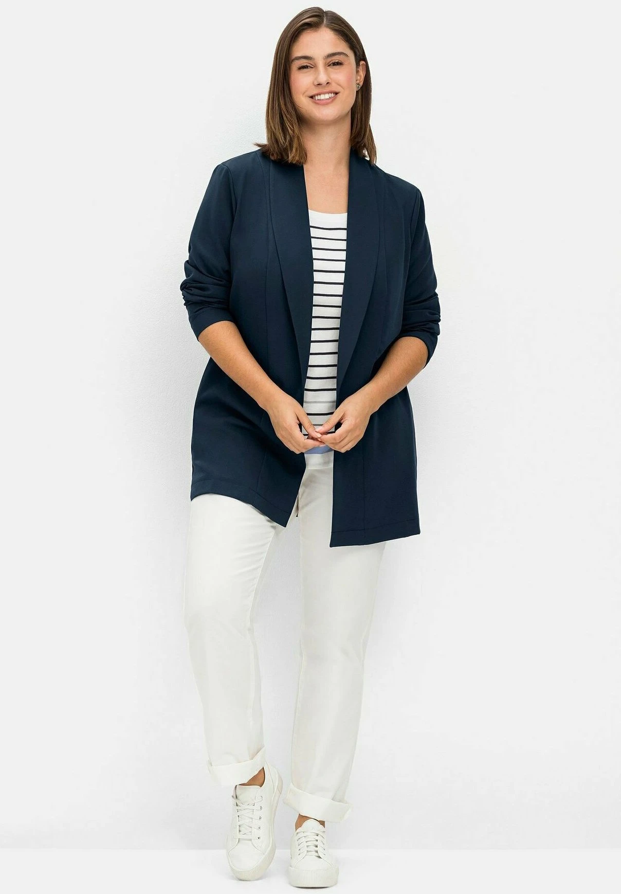 Sheego Abrigo Corto - Nachtblau 2 Sheego Abrigo Corto - Nachtblau - Imagen 2