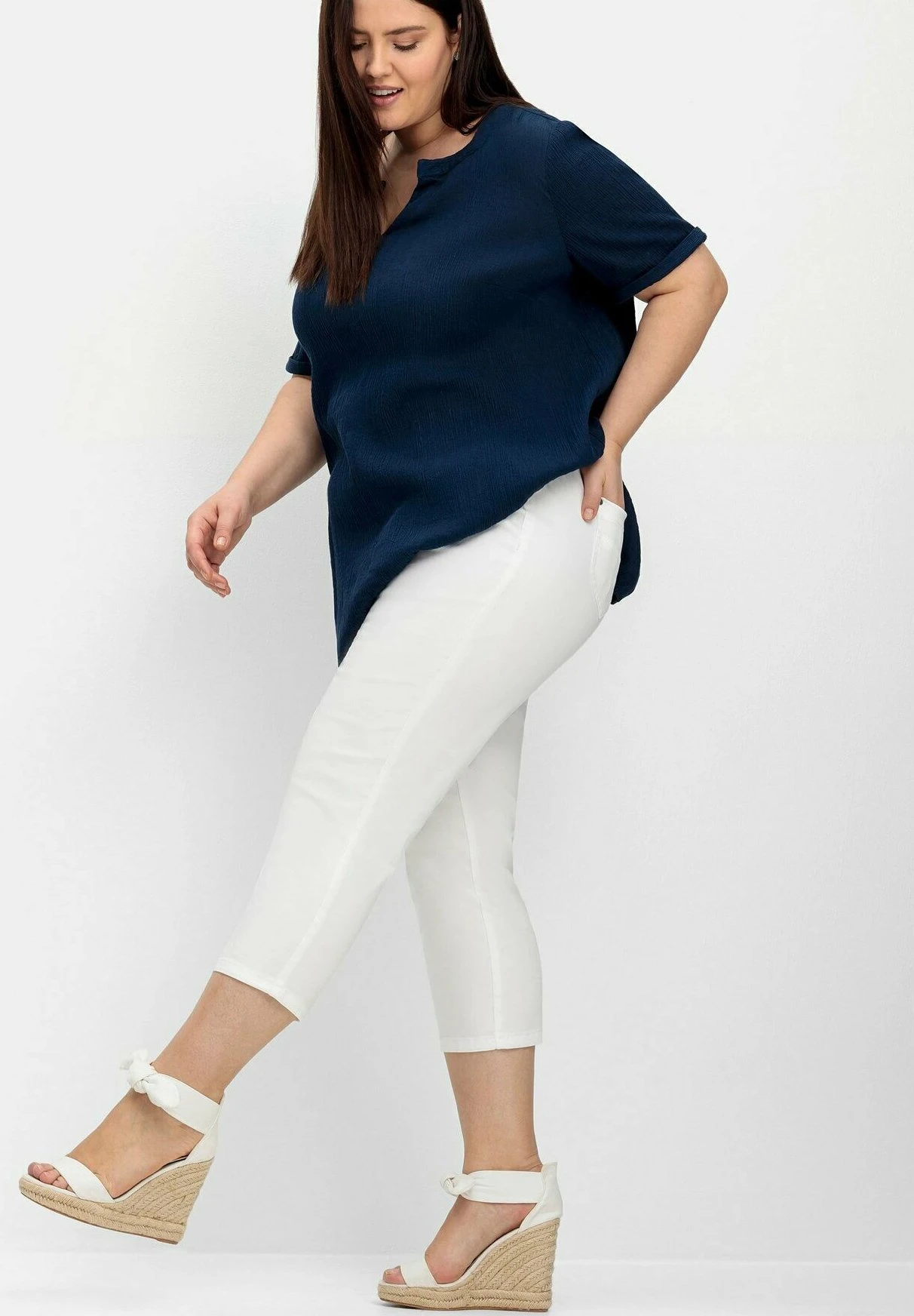 Sheego Schmale 7/8 - Pantalones - Weiß 5 Sheego Schmale 7/8 - Pantalones - Weiß - Imagen 5