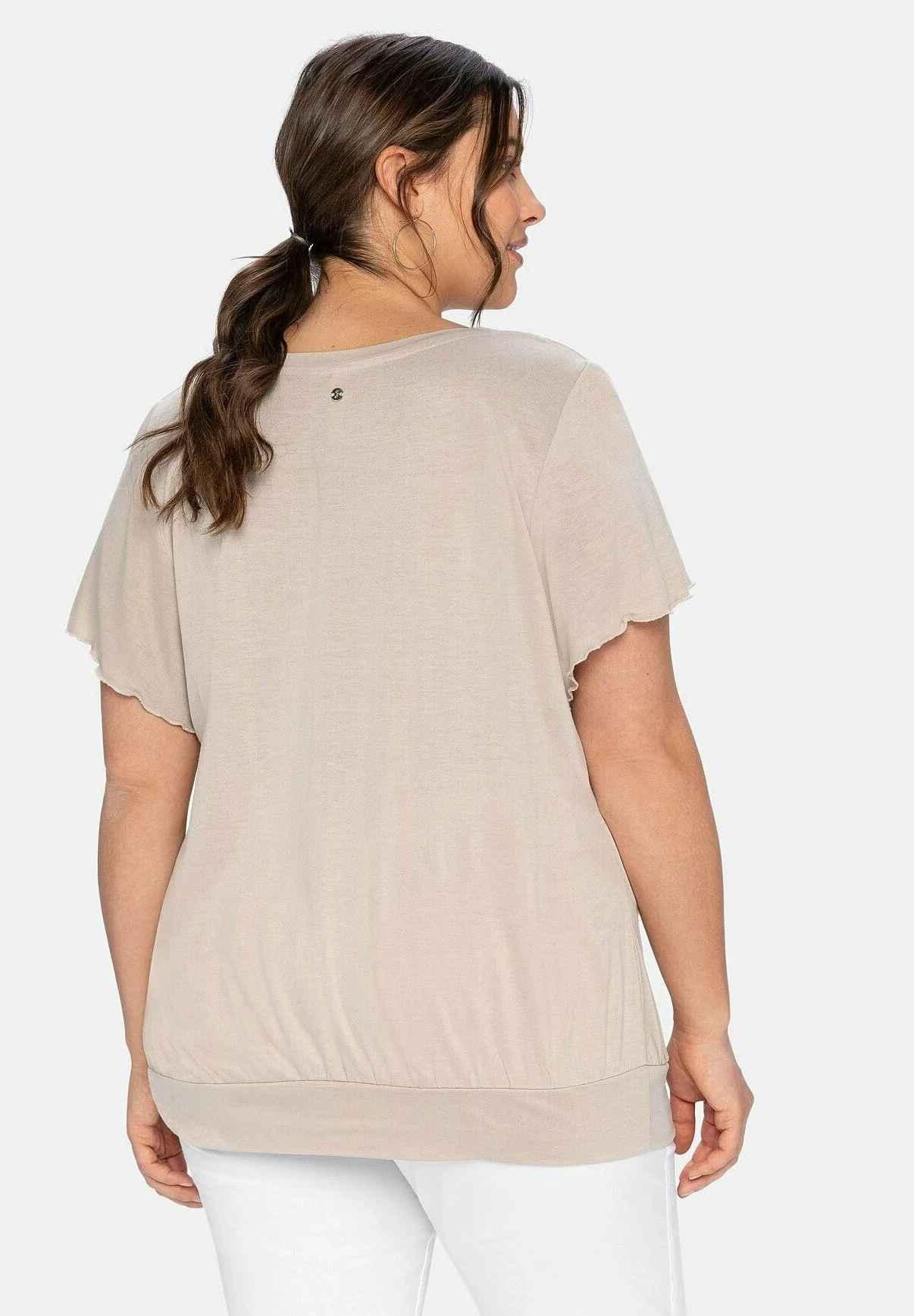 Sheego Camiseta Estampada - Beigefarben 3 Sheego Camiseta Estampada - Beigefarben - Imagen 3