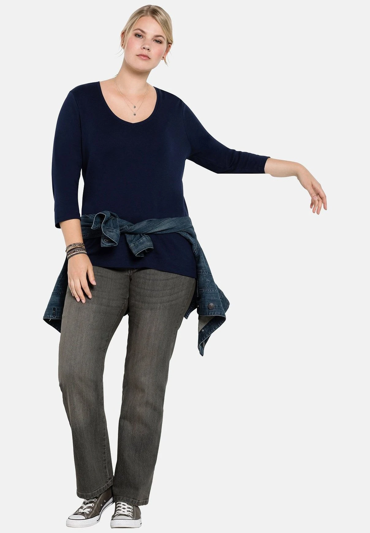 Sheego Vaqueros A Campana - Grey Denim 2 Sheego Vaqueros A Campana - Grey Denim - Imagen 2