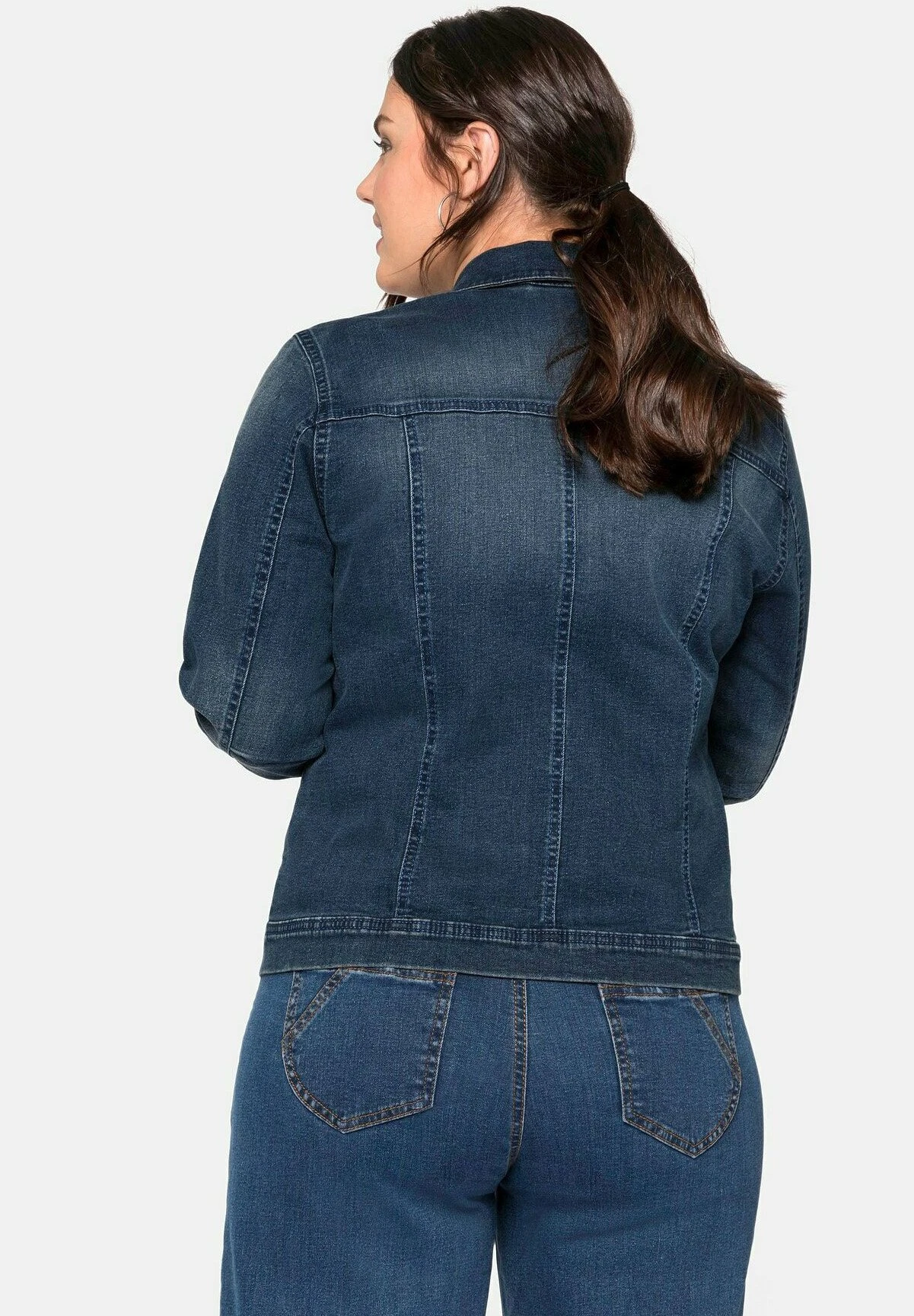 Sheego Chaqueta Vaquera - Blue Denim 3 Sheego Chaqueta Vaquera - Blue Denim - Imagen 3