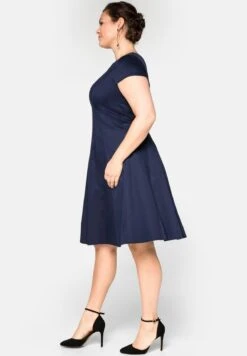 Sheego Vestido De Cóctel - Marine -Sheego Ventas df1f872715d745db8c1dcb702c70d998