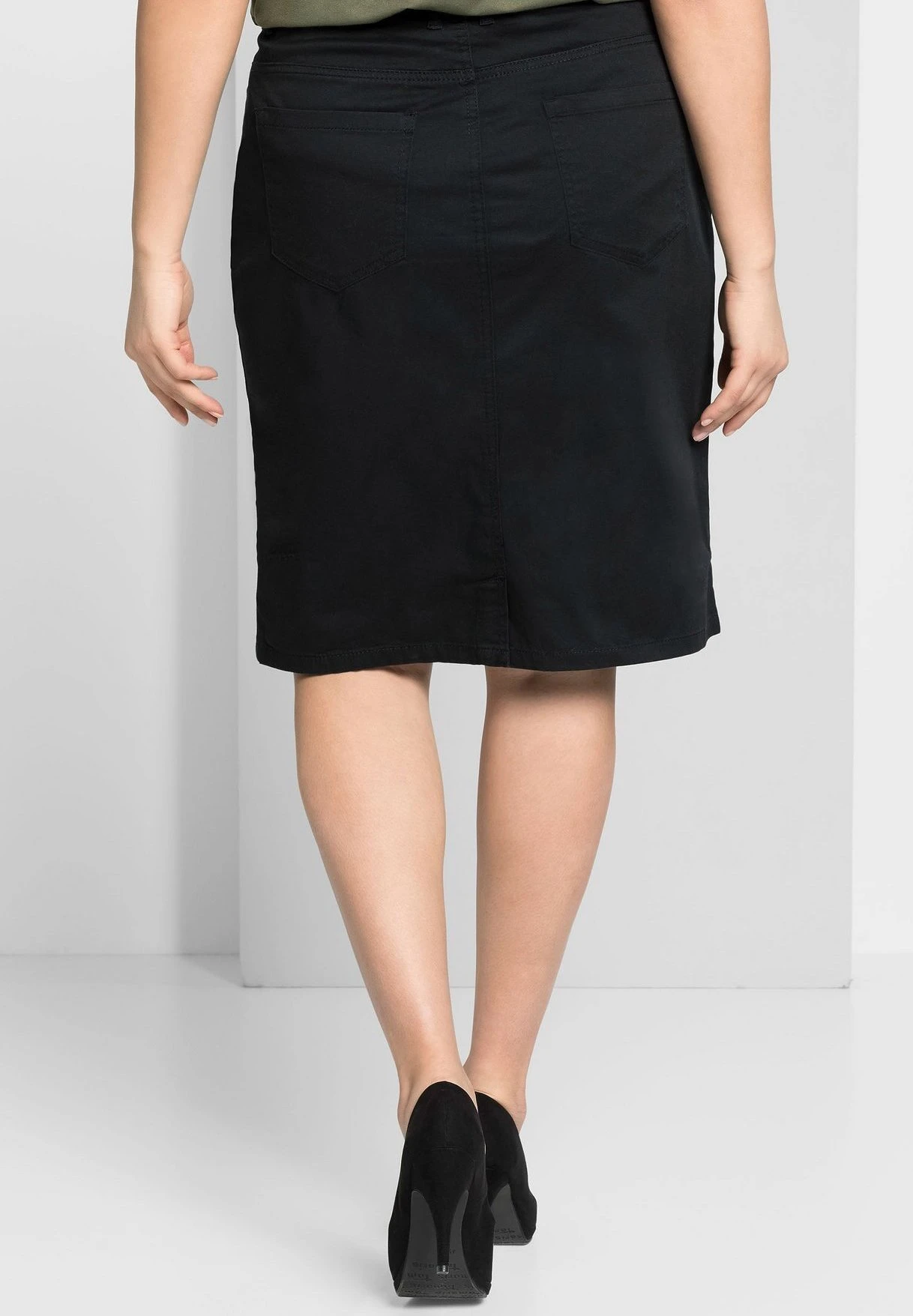 Sheego Falda De Tubo - Schwarz 3 Sheego Falda De Tubo - Schwarz - Imagen 3