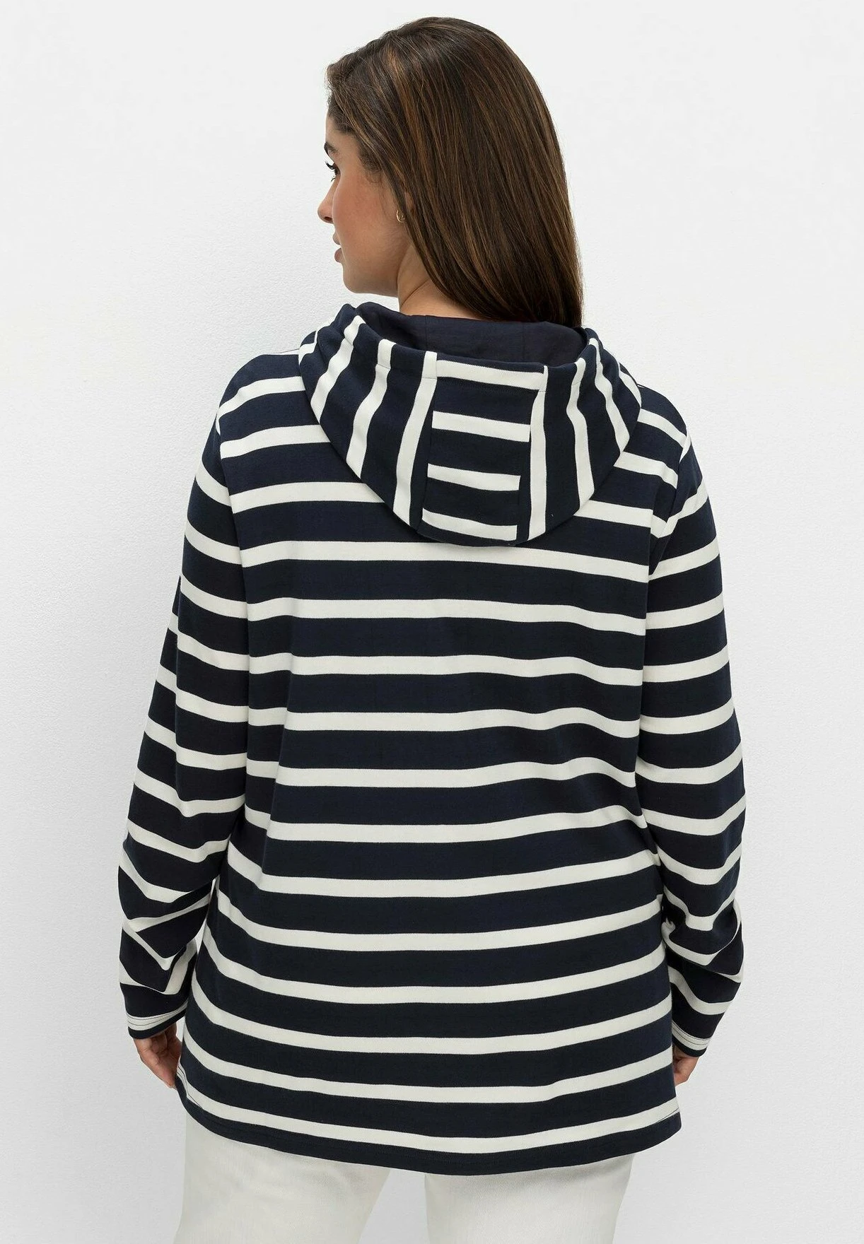 Sheego Jersey Con Capucha - Nachtblau Gestreift 3 Sheego Jersey Con Capucha - Nachtblau Gestreift - Imagen 3